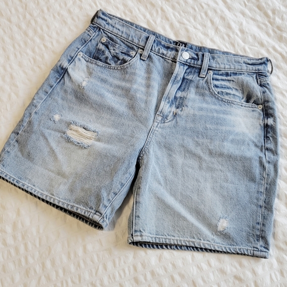 Gap Denim Shorts - Picture 1 of 4